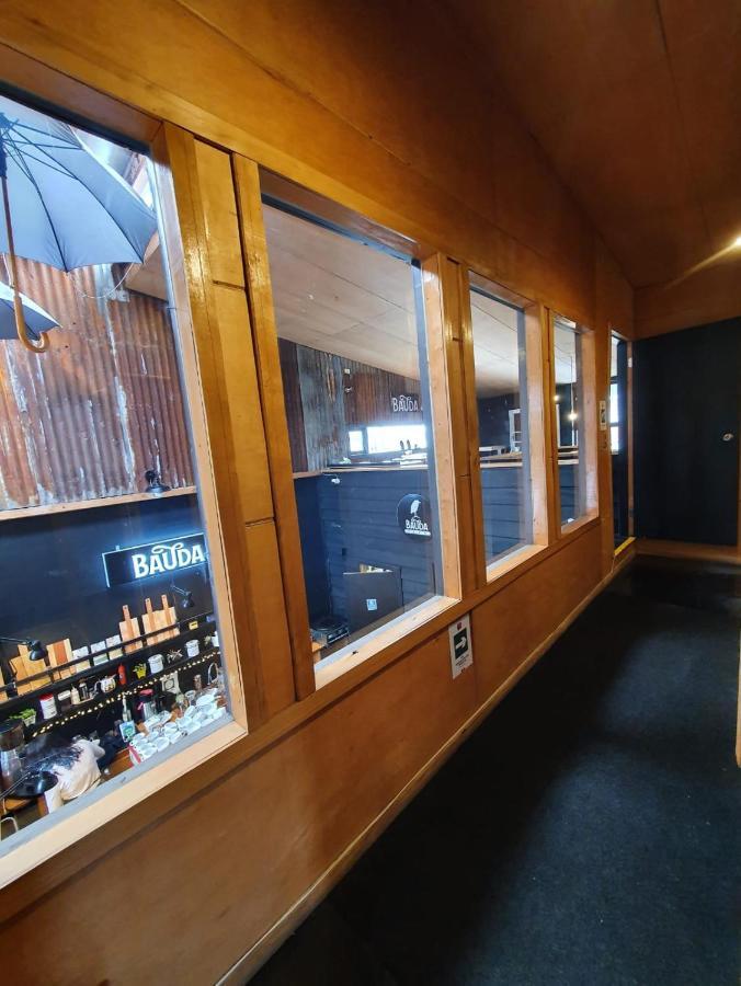 Hotel & Cafe Bauda 카스트로 외부 사진