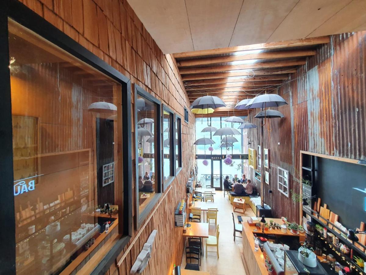 Hotel & Cafe Bauda 카스트로 외부 사진